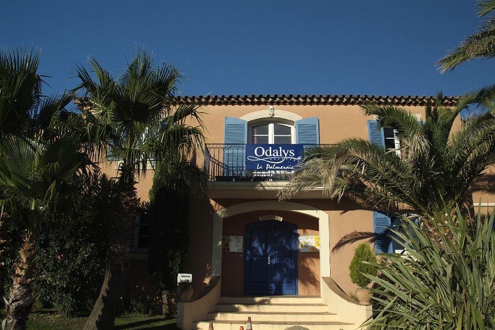 Résidence Prestige Odalys La Palmeraie Grimaud Esterno foto
